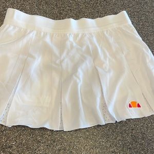 Women’s Ellesse tennis skirt